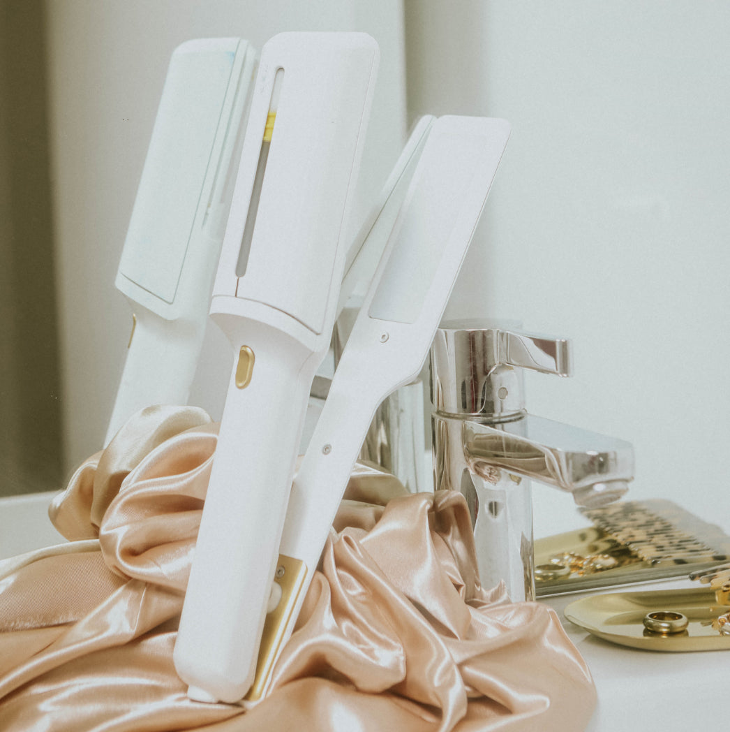 The Ulti-Mint Set: Handset + 15 Premium Accessories